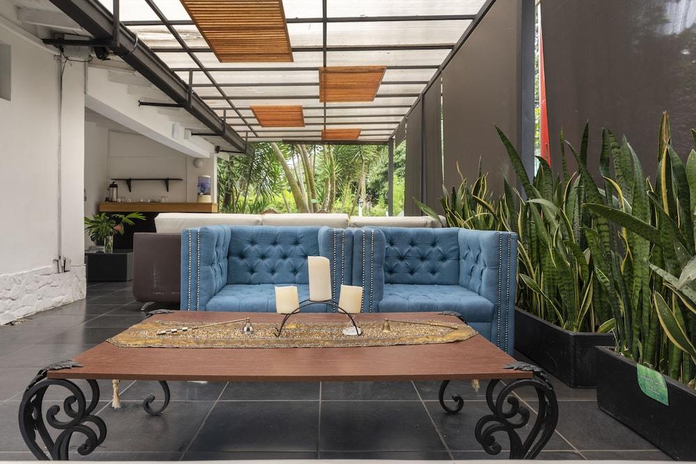 Hotel Aromax Del Campestre เมเดยิน ภายนอก รูปภาพ