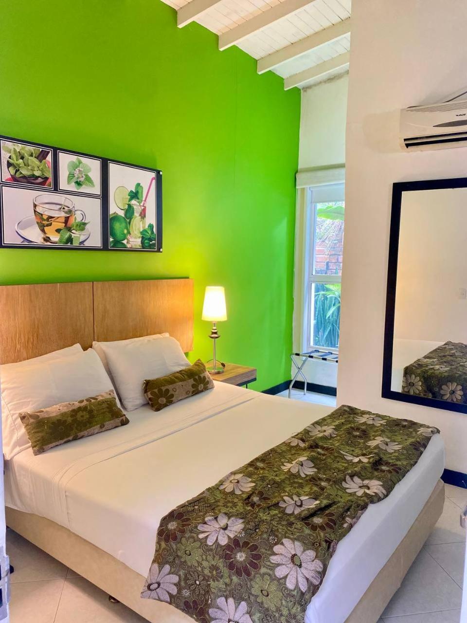 Hotel Aromax Del Campestre เมเดยิน ภายนอก รูปภาพ