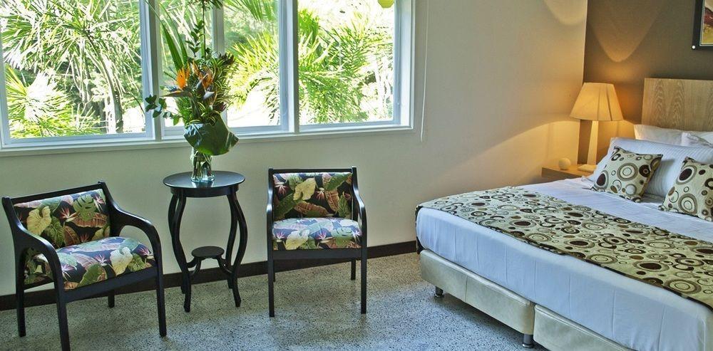 Hotel Aromax Del Campestre เมเดยิน ภายนอก รูปภาพ