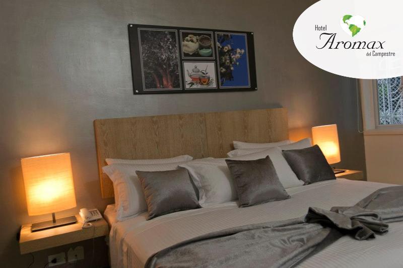 Hotel Aromax Del Campestre เมเดยิน ภายนอก รูปภาพ